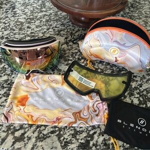 Blenders Eyewear Ski Goggles with Case